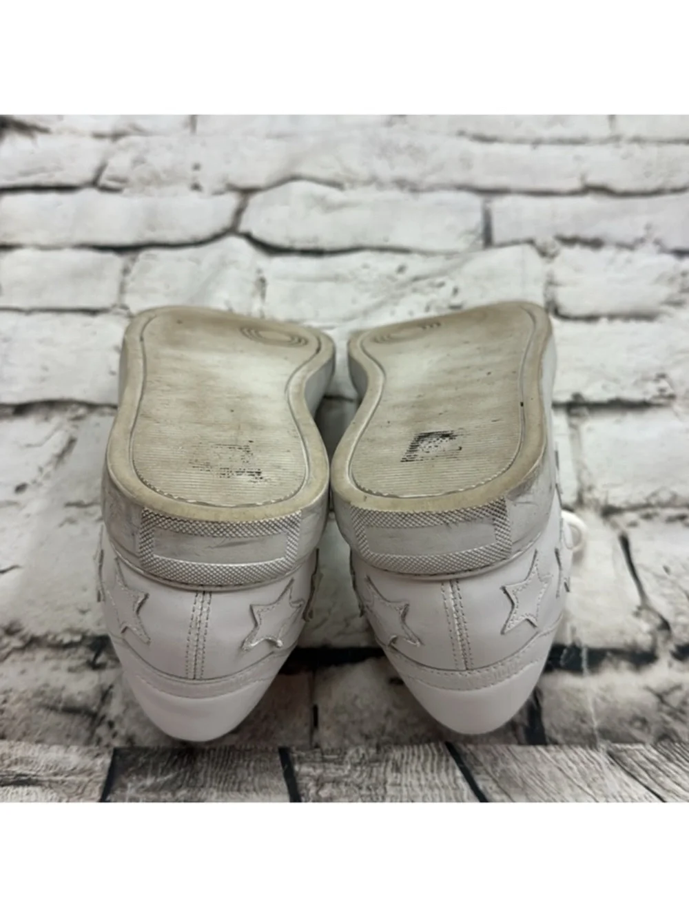 Zadig & Voltaire Women's White Star Smooth Leather Sneakers Size 9